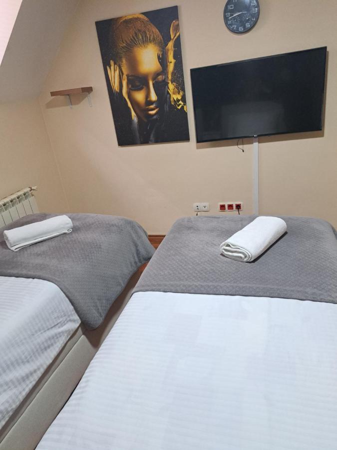 Apartman Lotos Сараево Екстериор снимка