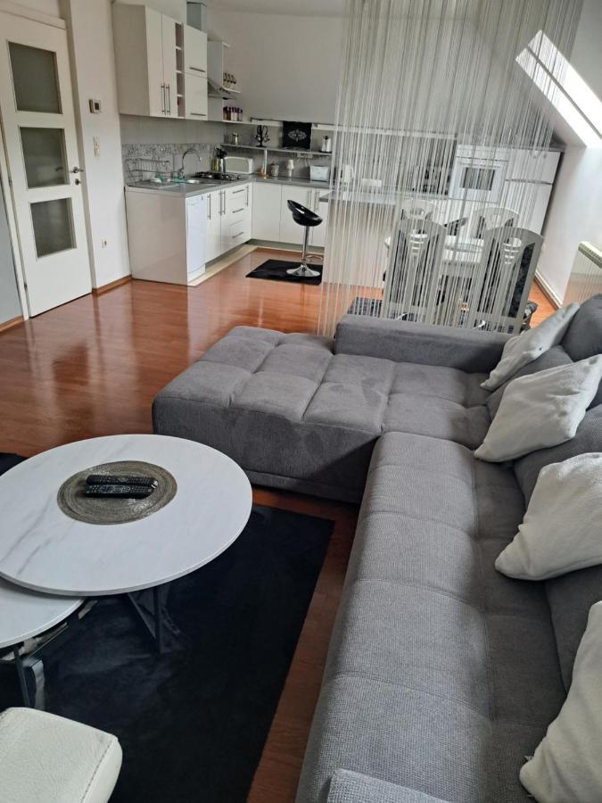 Apartman Lotos Сараево Екстериор снимка